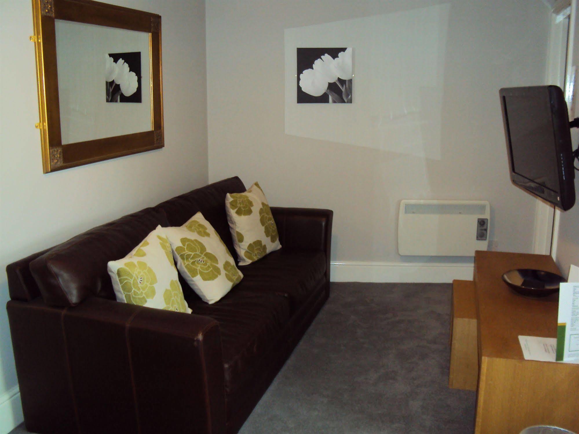 Jeffersons Hotel & Serviced Apartments (Adults Only) Barrow-in-Furness Zewnętrze zdjęcie