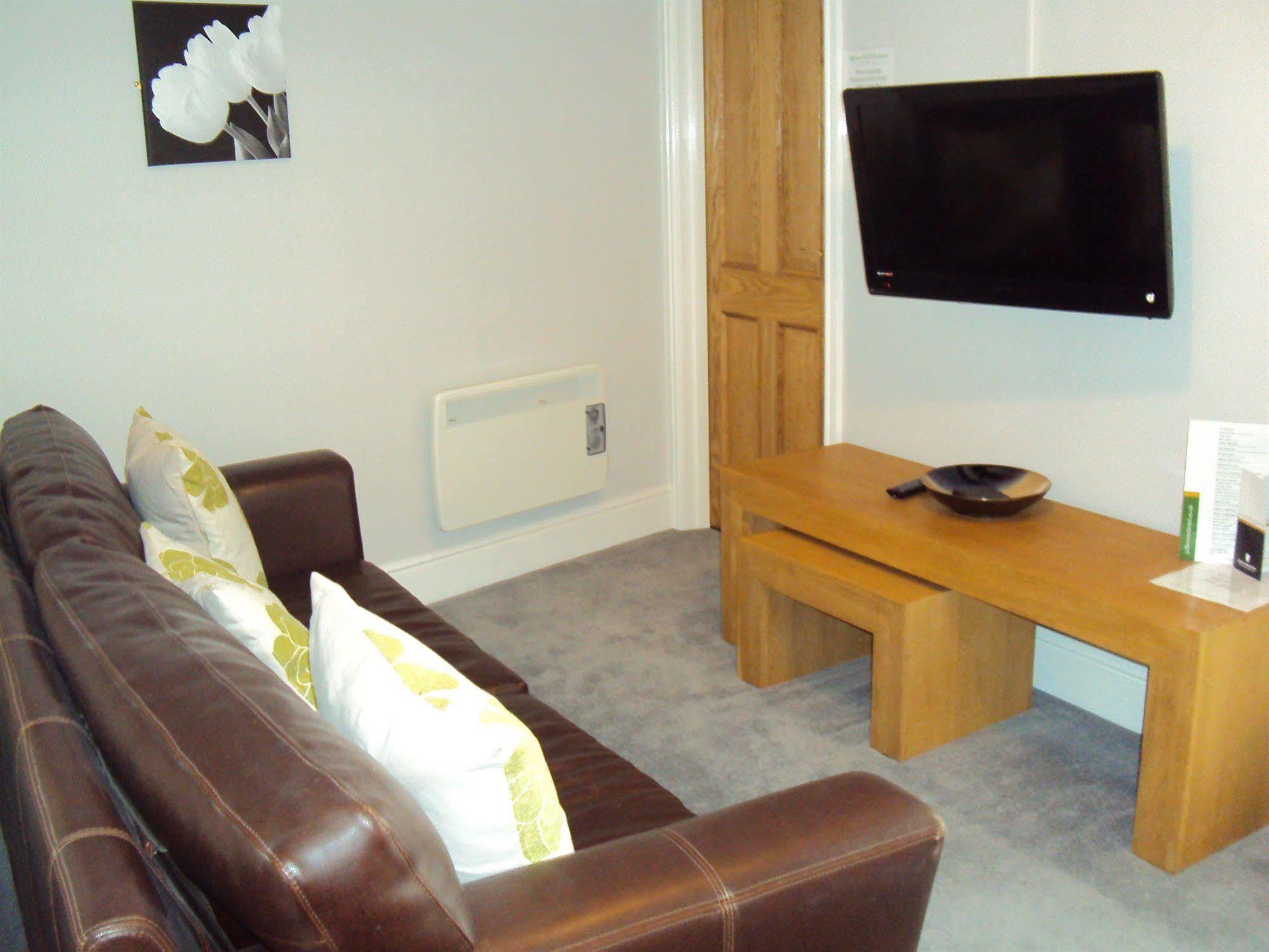 Jeffersons Hotel & Serviced Apartments (Adults Only) Barrow-in-Furness Zewnętrze zdjęcie